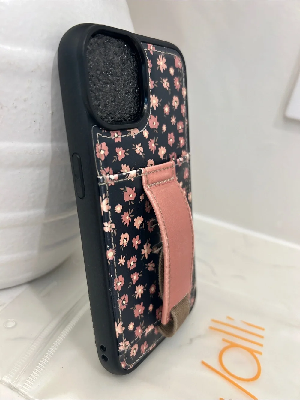 Walli Floral iPhone 14 Case with Pink Strap